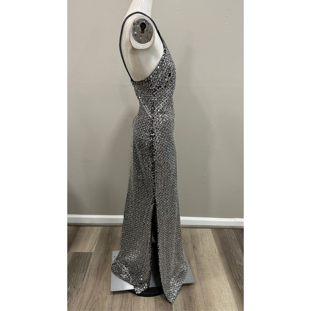 HALSTON YEVA GOWN IN CRYSTAL SEQUIN US8 $695 - Picture 8 of 10